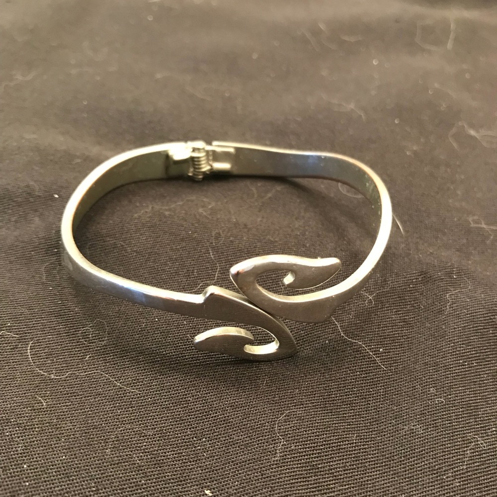 Silver bangle bracelet
